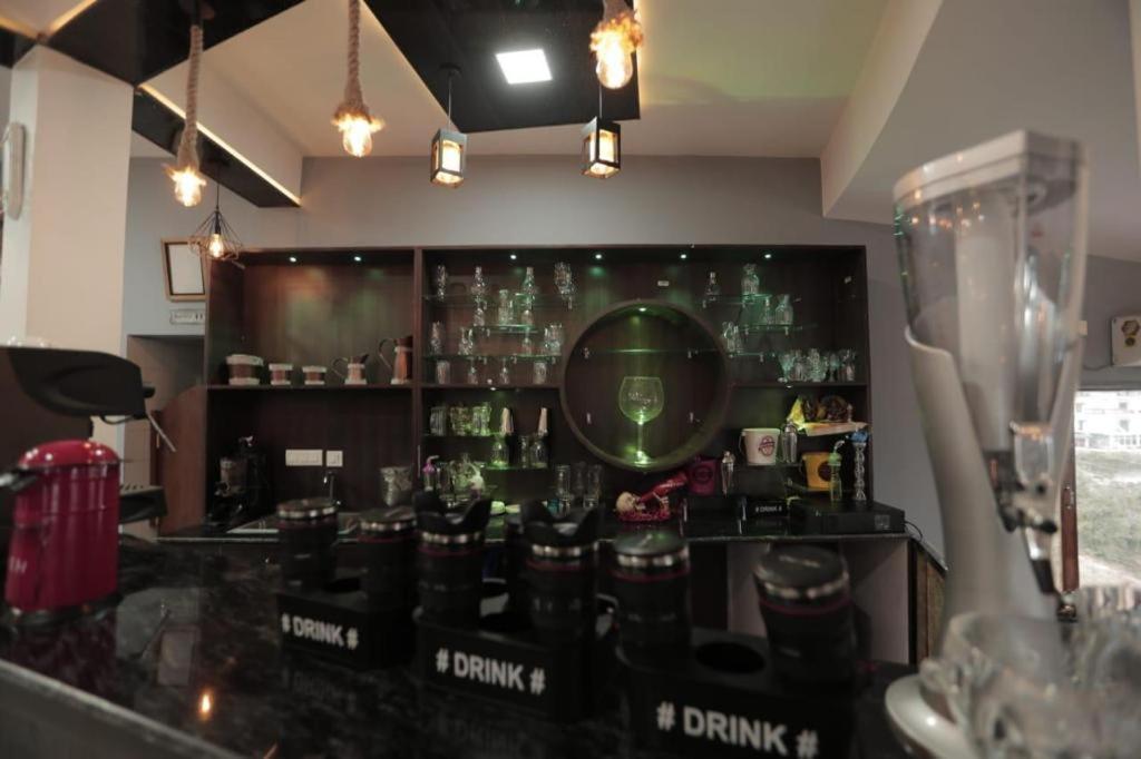 Icebergs Mussoorie - A Boutique Stay And 24 Hrs Roof Top Cafe 외부 사진
