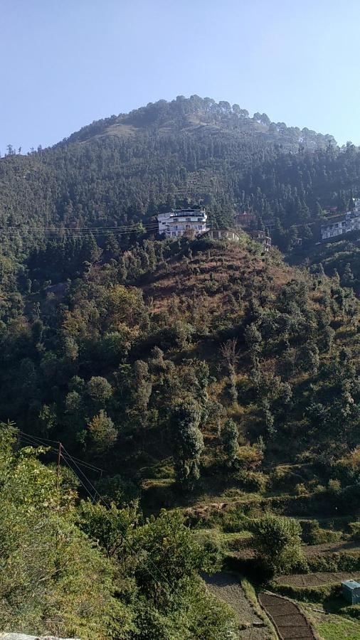 Icebergs Mussoorie - A Boutique Stay And 24 Hrs Roof Top Cafe 외부 사진